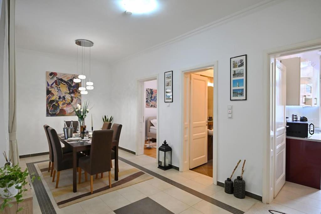 Luxury Urban Oasis City Center Saraievo Exterior foto